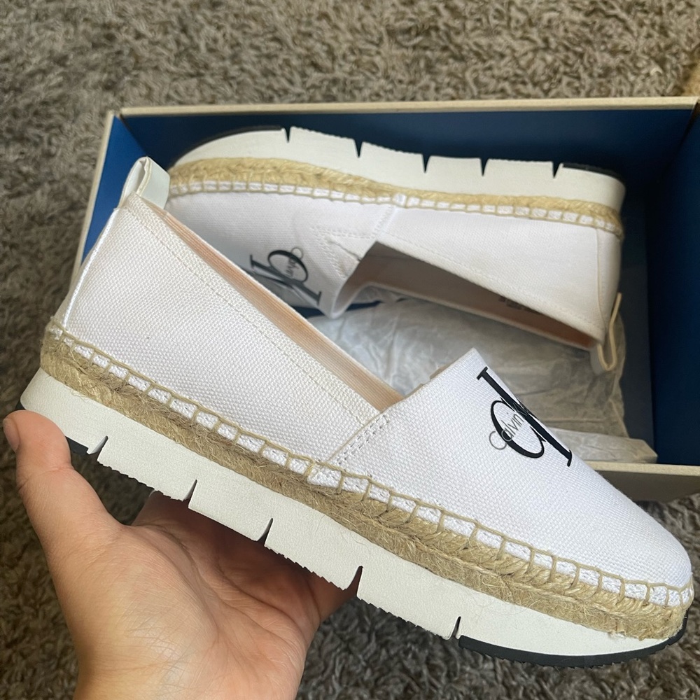 CALVIN KLEIN ESPADRILLES